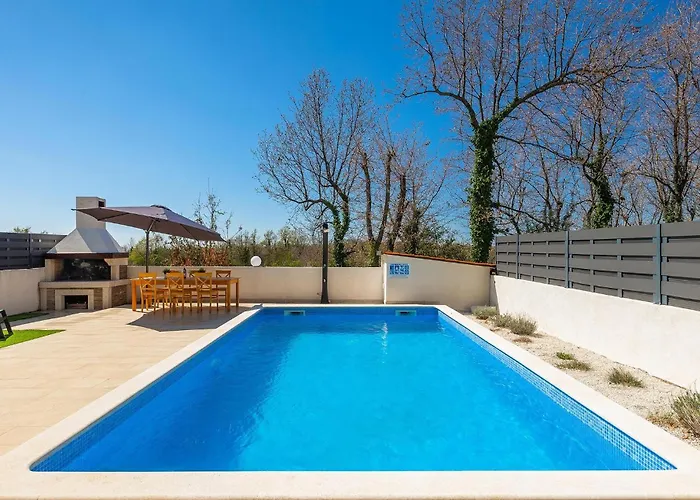 Sabine Vikendica Porec