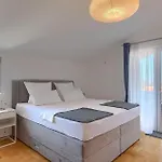 Sabine بيت للعطل بوريتش